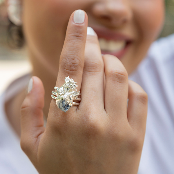 Anillo Corazón Anatómico