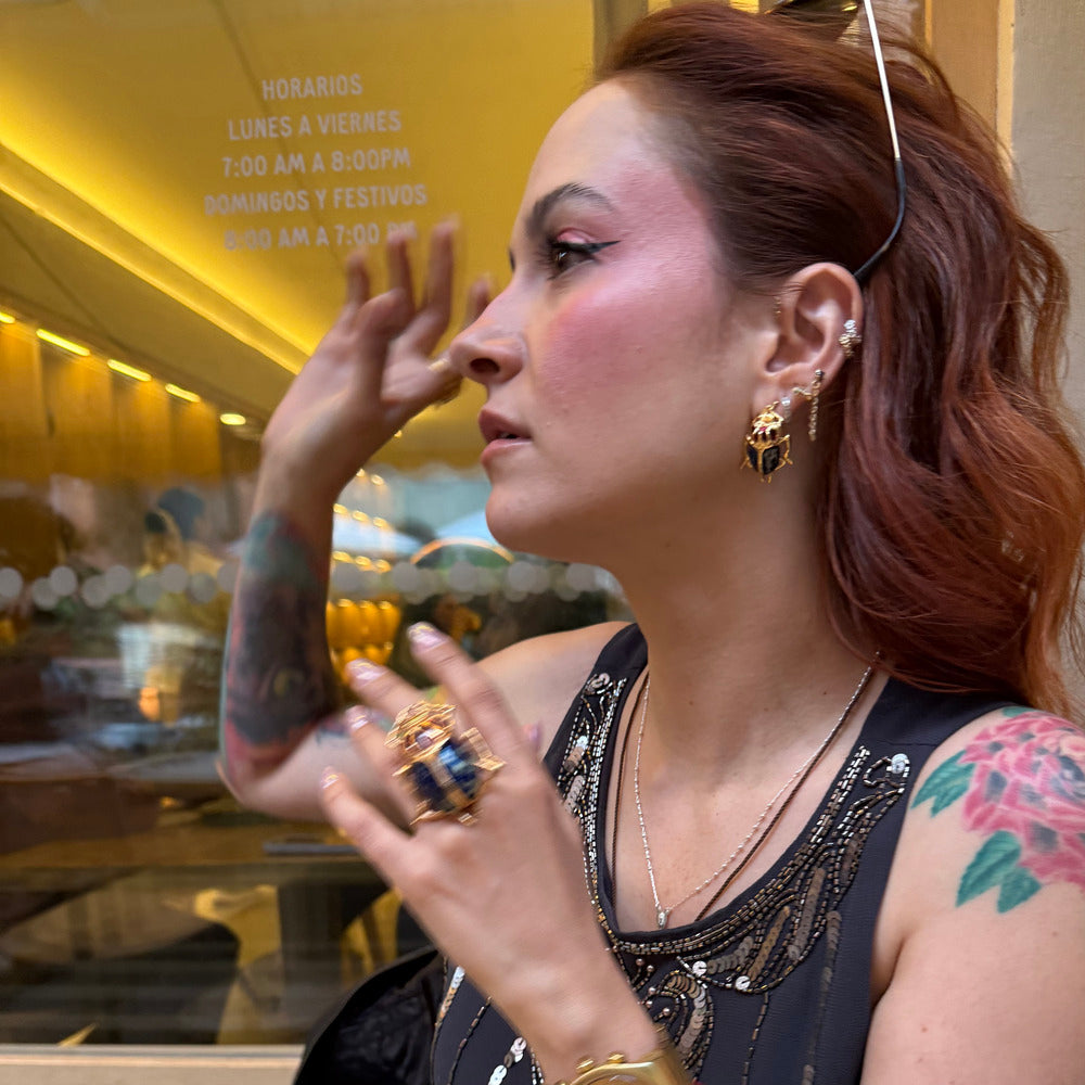 ARETES ESCARABAJO AZUL