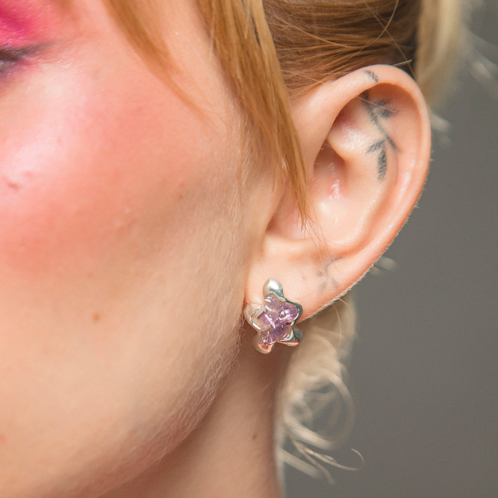 ARETES LAVA AMATISTA