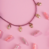 COLLAR CORAZÓN ANATÓMICO MINI Y GRANATES