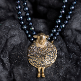 COLLAR LA OVEJA NEGRA GOLD